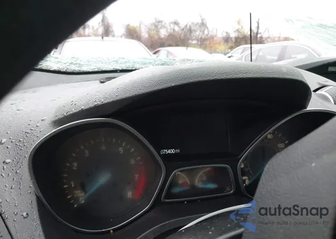 2017 Ford Escape Se from USA, damaged, VIN 1FMCU9GD0HUD91763